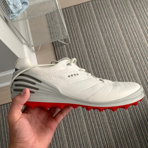 Men’s Ecco Golf shoes sz 10
